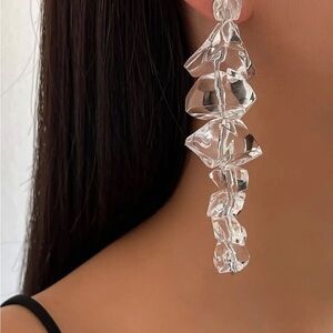 Brand New Elegant Crystal Clear Earrings